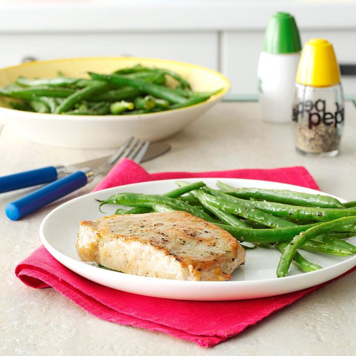 Jalapeno Jelly-Glazed Pork Chops