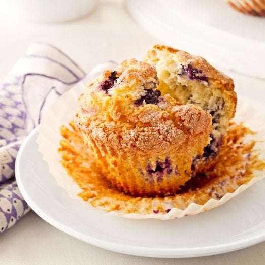 Jumbo Blueberry Muffins Exps161042 Th2847293c12 19 1bc Rms 2