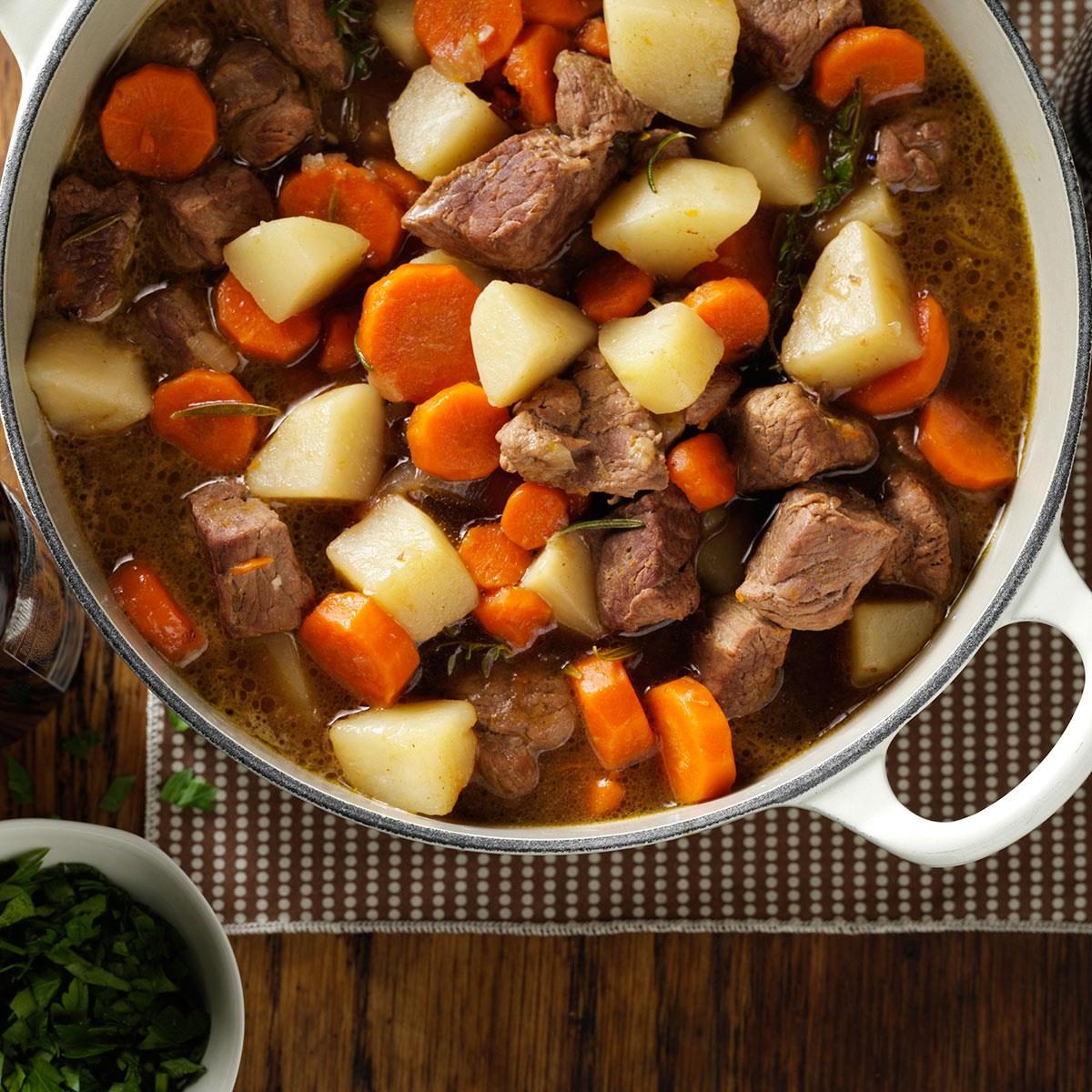 Lamb Stew (Irish) in a Slow Cooker Recipe [Video] - S&SM
