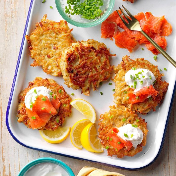 Latkes With Lox Exps Bmz19 123736 E11 30 7b 2