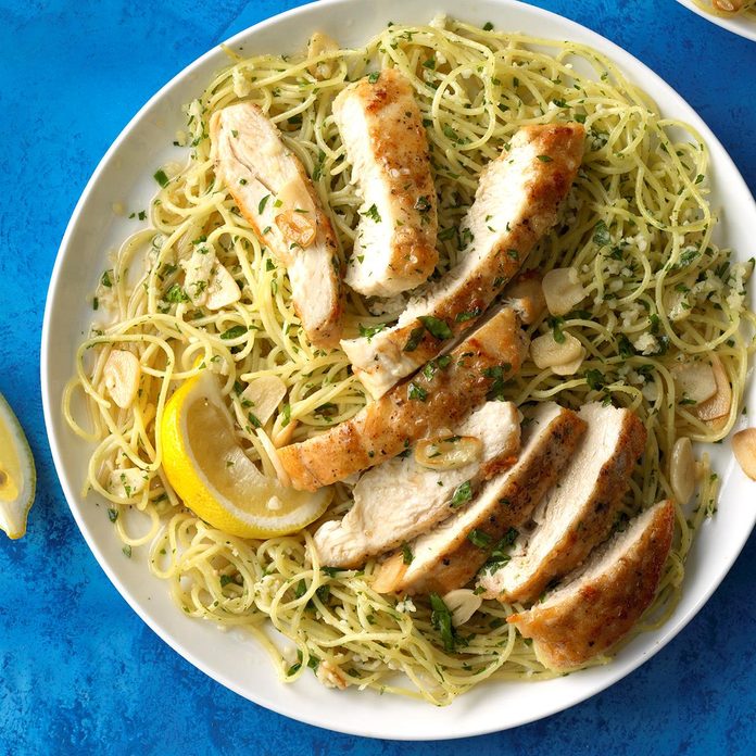 Lemon Chicken Pasta Exps Cf2rds18 135063 C01 09 1b 2