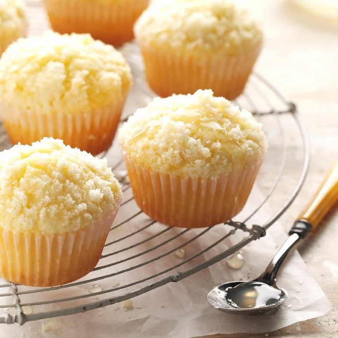 Lemon Crumb Muffins Exps Mcsmz17 40157 C01 06 2b 5