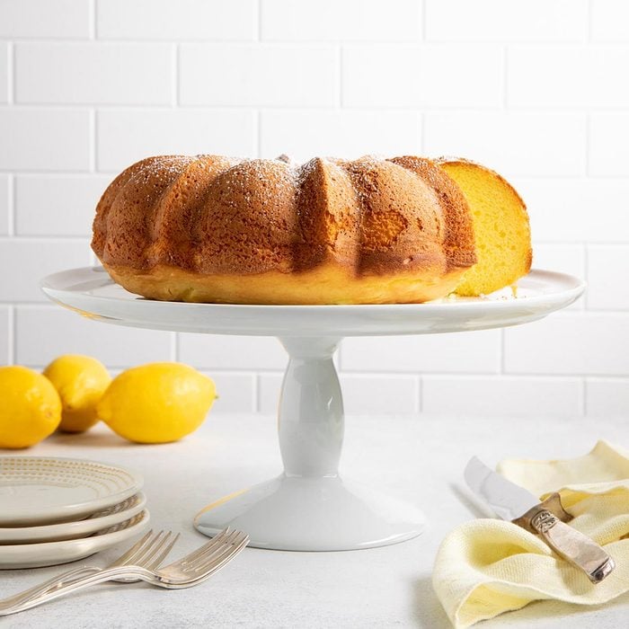 Easy Lemon Pound Cake