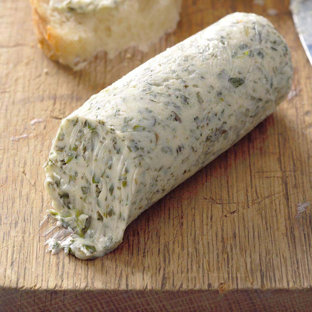 https://www.tasteofhome.com/wp-content/uploads/2018/01/Lemon-Tarragon-Butter_EXPS_CWFM18_4840_B10_13_4b.jpg?fit=700%2C1024