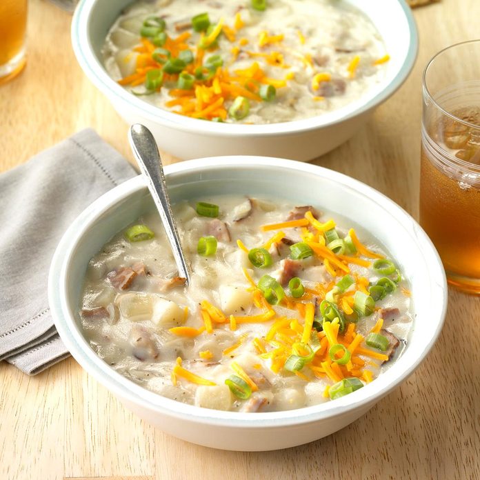 Loaded Baked Potato Soup Exps Hscbz17 41010 C07 27 4b 4