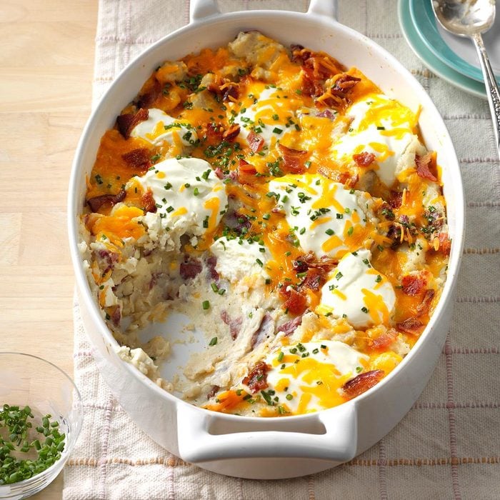 Loaded Red Potato Casserole Exps Cwam17 38050 D12 13 6b 13