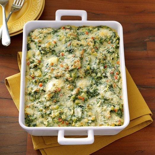 Makeover Spinach And Artichoke Casserole Exps137594 Thhc2236536c05 20 7bc Rms 2