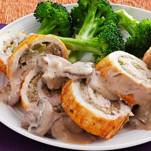 Makeover Stuffed Chicken Breasts With Mushroom Sauce Exps85035 Thhc2377564b07 03 3bc Rms 5