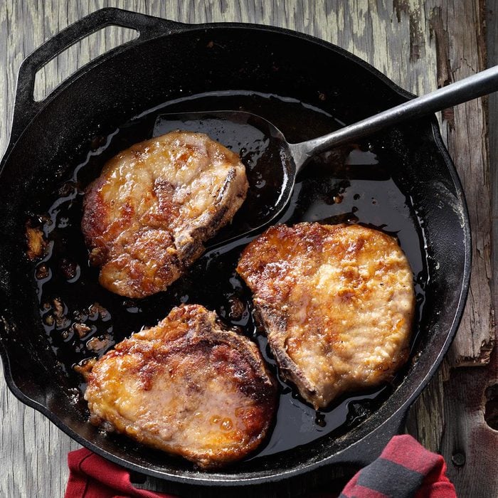 Maple-Glazed Pork Chops