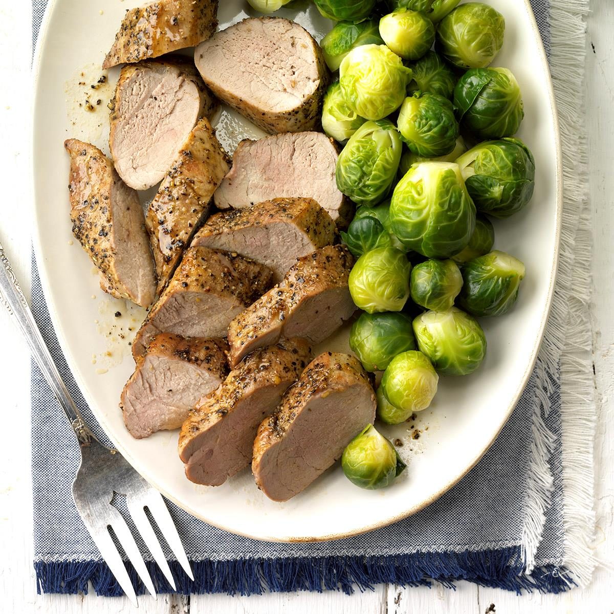 Maple Glazed Pork Tenderloin Exps Sddj18 25557 C08 04 2b 7