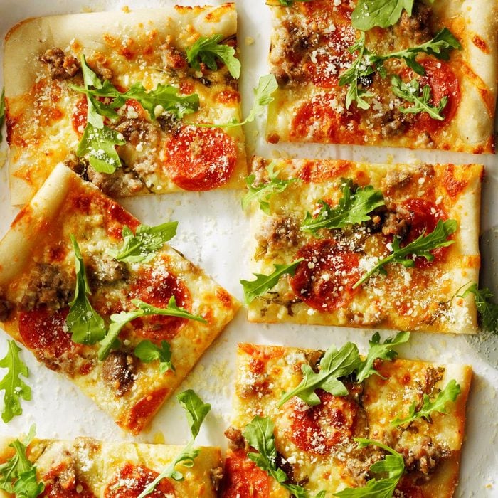 Meaty Arugula Pizzas Exps Toham23 188869 P2 Md 11 04 6b