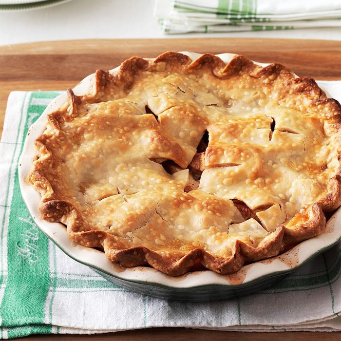Mom’s Maple-Apple Pie