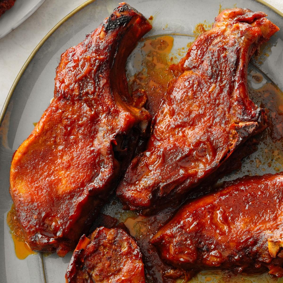 Mom's Oven-Baked Country-Style Ribs Recipe: How to Make It