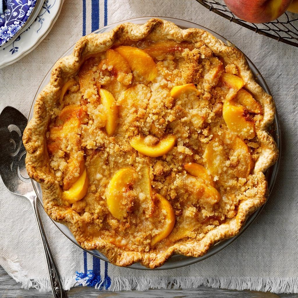 Peach Crumble Pie