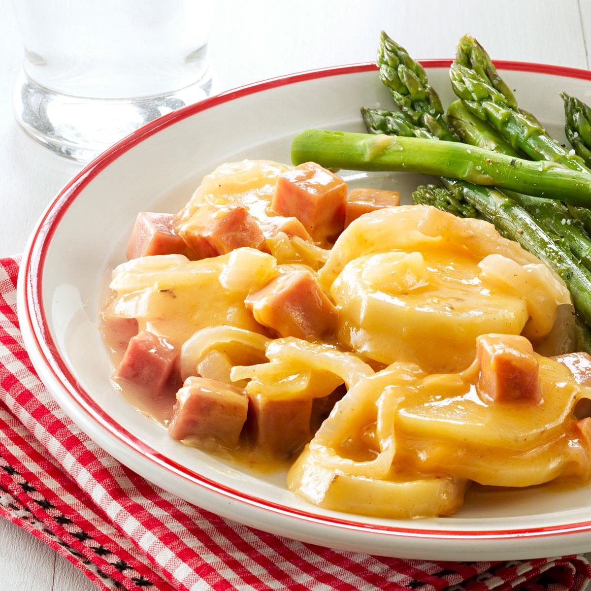 Mom's Scalloped Potatoes and Ham