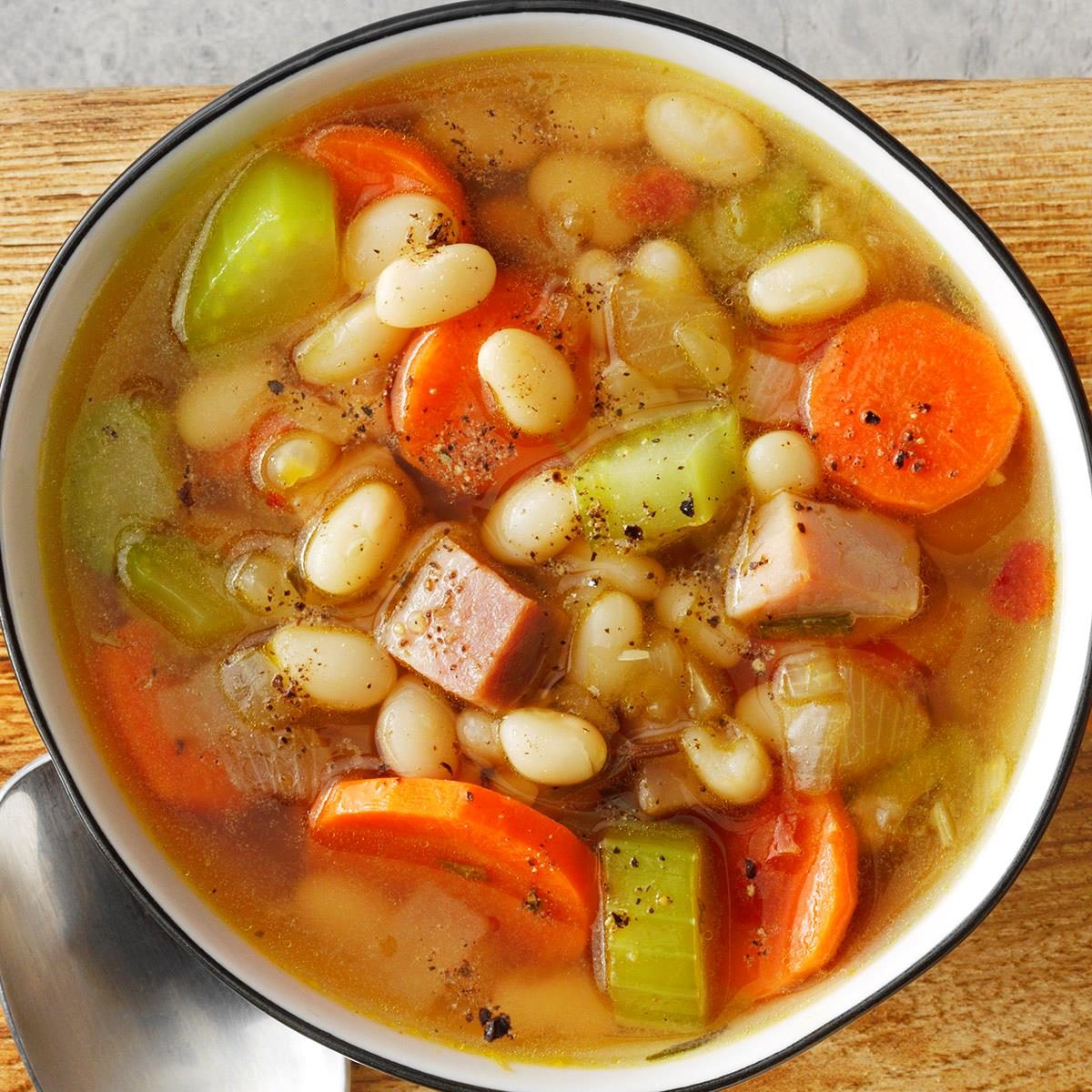 Navy Bean Vegetable Soup Exps Tohedscodr22 21658 E12 03 4b