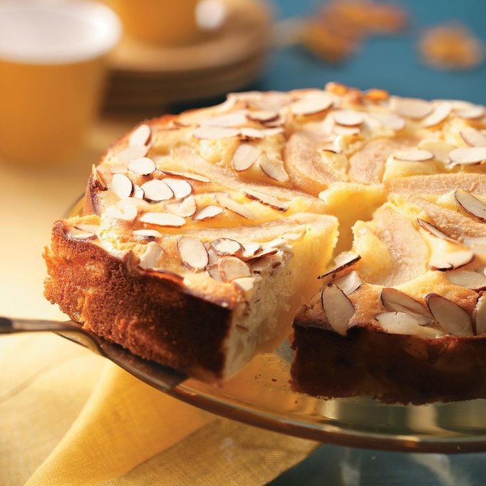 Old-Fashioned Almond Pear Cake