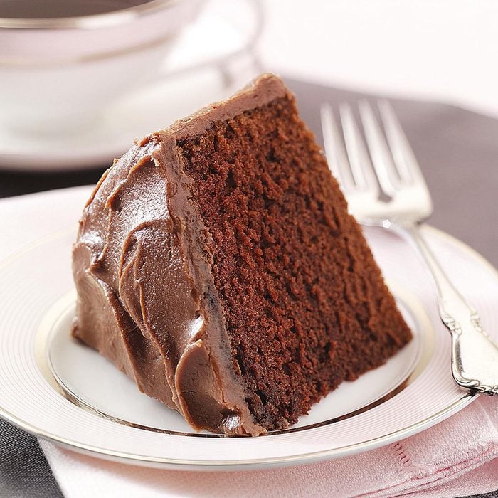 Old-Fashioned Fudge Cake