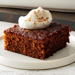 Old-Fashioned Molasses Cake