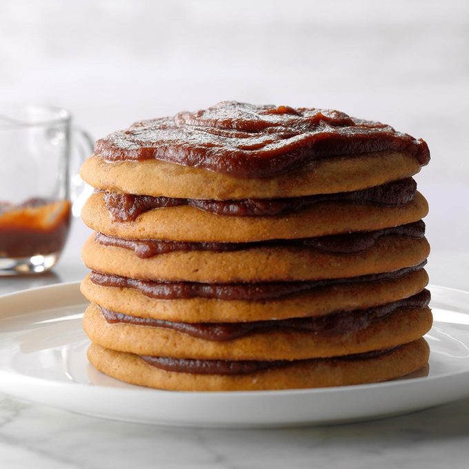 Old Fashioned Stack Cakes Exps Hbmz18 128393 E06 29 10b 2