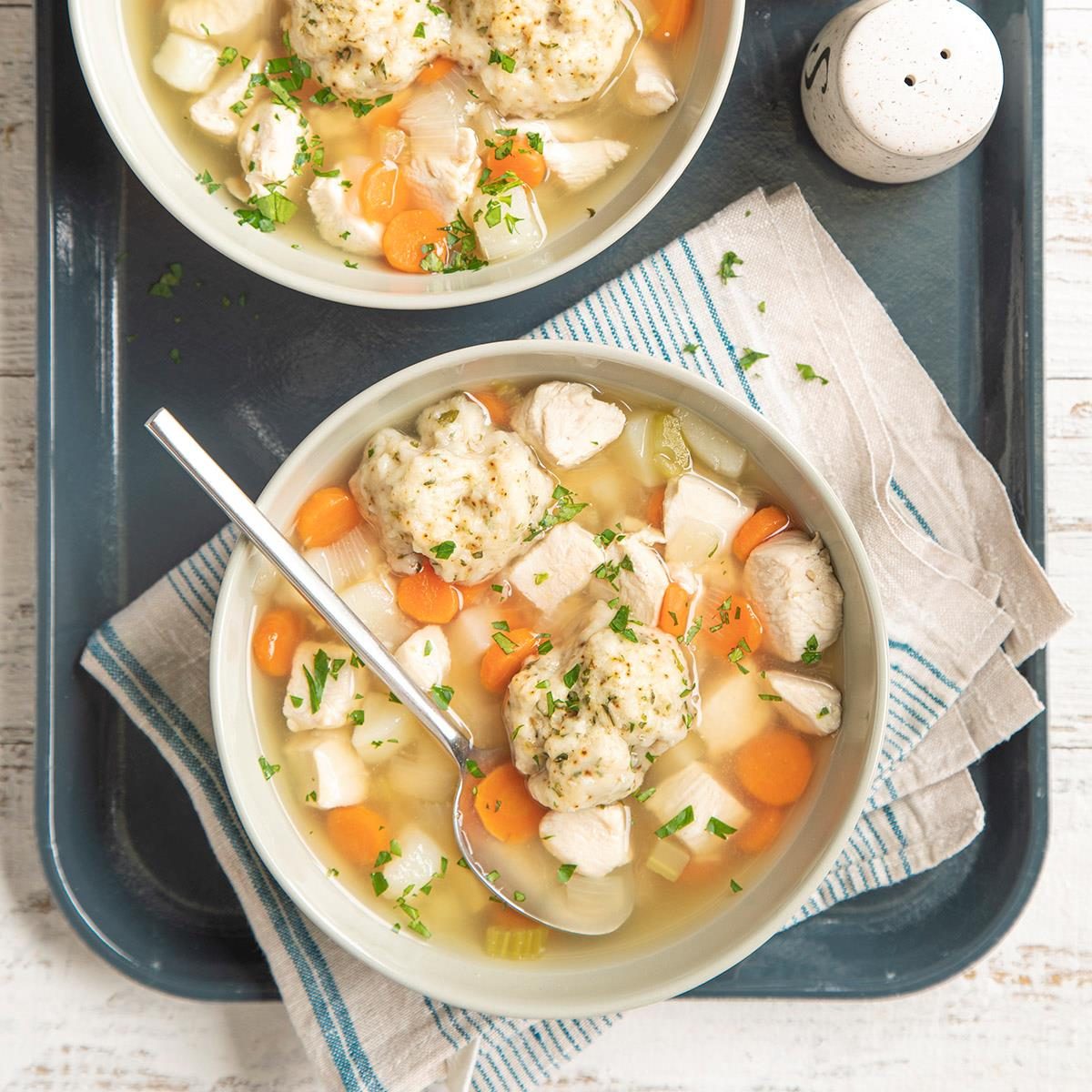 Old Fashioned Chicken And Dumplings Exps Ft23 31688 St 1 12 1