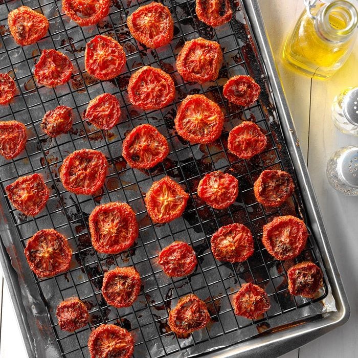 Oven Roasted Tomatoes Exps Cwjj18 114986 D01 26 7b 2