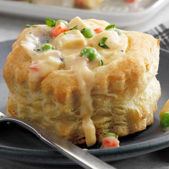 Pastry Chicken A La King Exps Hcacb23 165787 P2 Md 08 03 4b 3