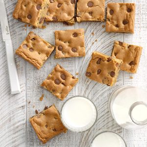 Peanut Butter Cake Bars