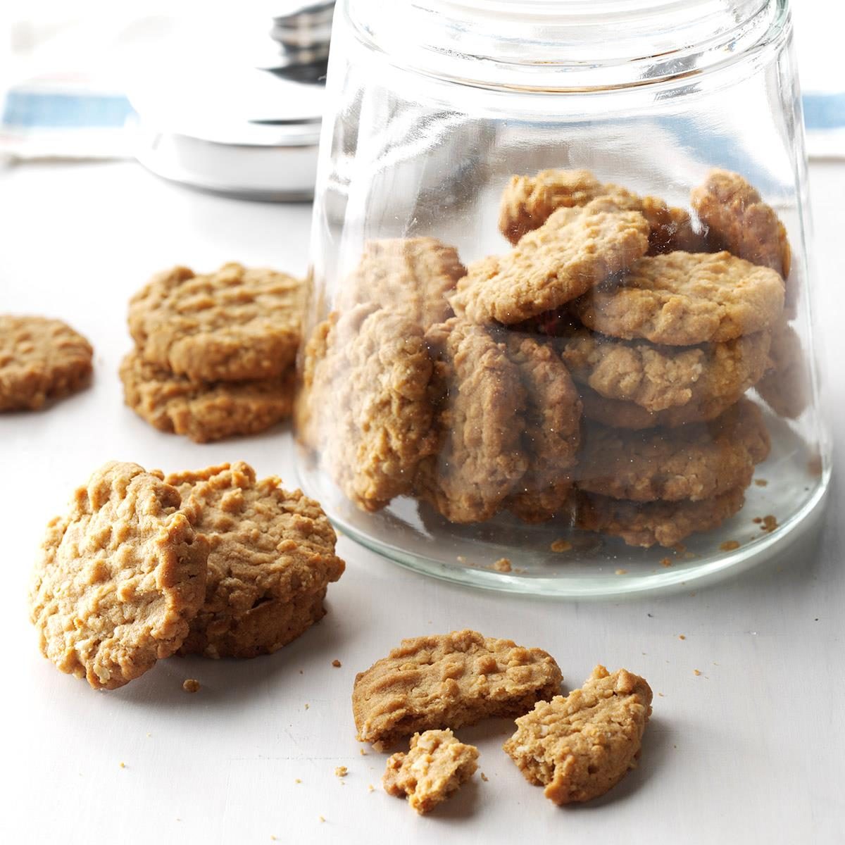 Alaska: Peanut Butter Oatmeal Cookies