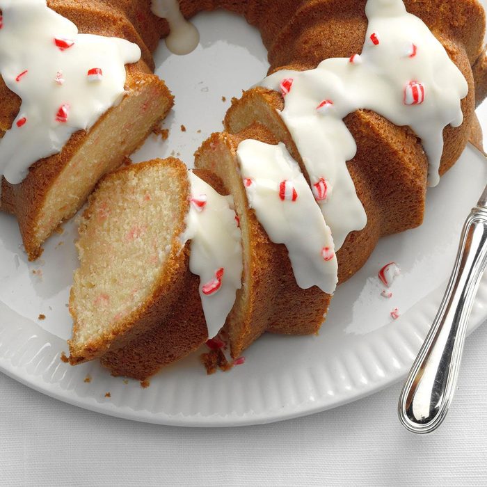 How to Bake & Get a Bundt Cake out of the Pan Perfectly - Frosting and  Fettuccine