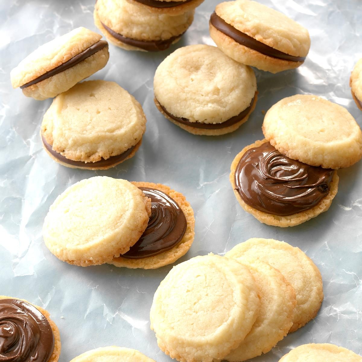 Peppermint Sandwich Cookies