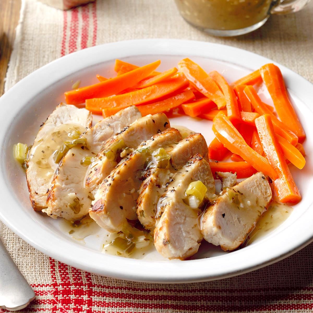 Peppery Herbed Turkey Tenderloin