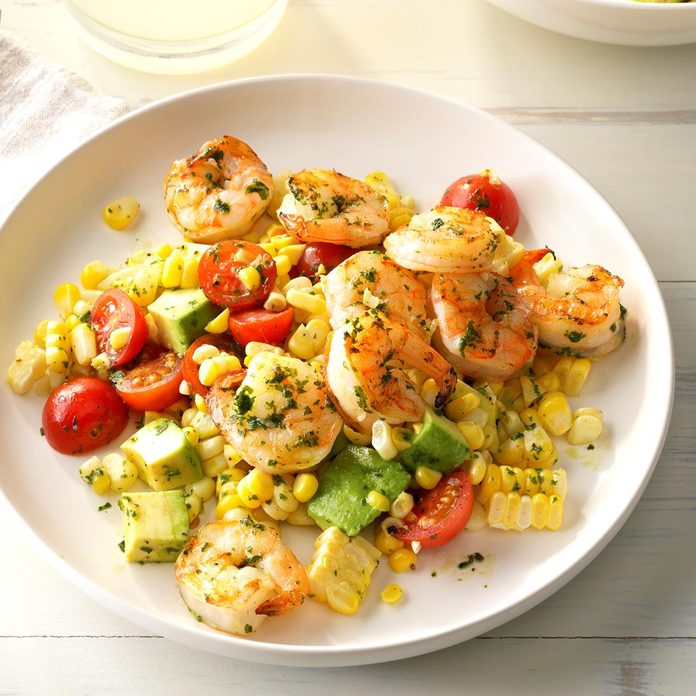 Pesto Corn Salad With Shrimp Exps Sdas17 170439 D04 12 6b 4