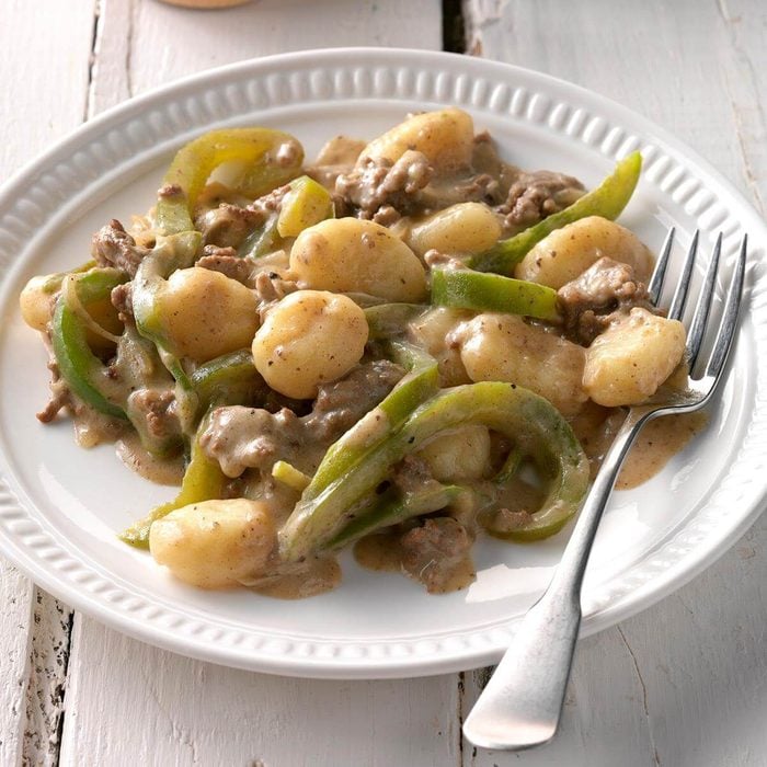 Philly Cheesesteak Gnocchi Exps Sdfm18 190364 D10 11 3b