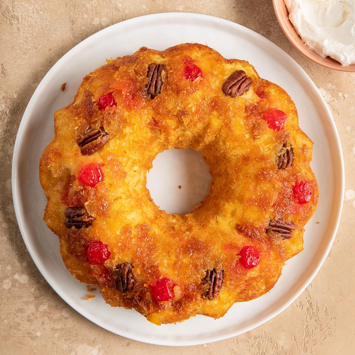 Pineapple Upside Down Bundt Cake Exps Ft22 1744 F 0512 1