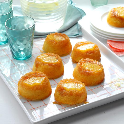 Pineapple Upside Down Muffin Cakes Exps Hck17 195120 08b 12 4b 3