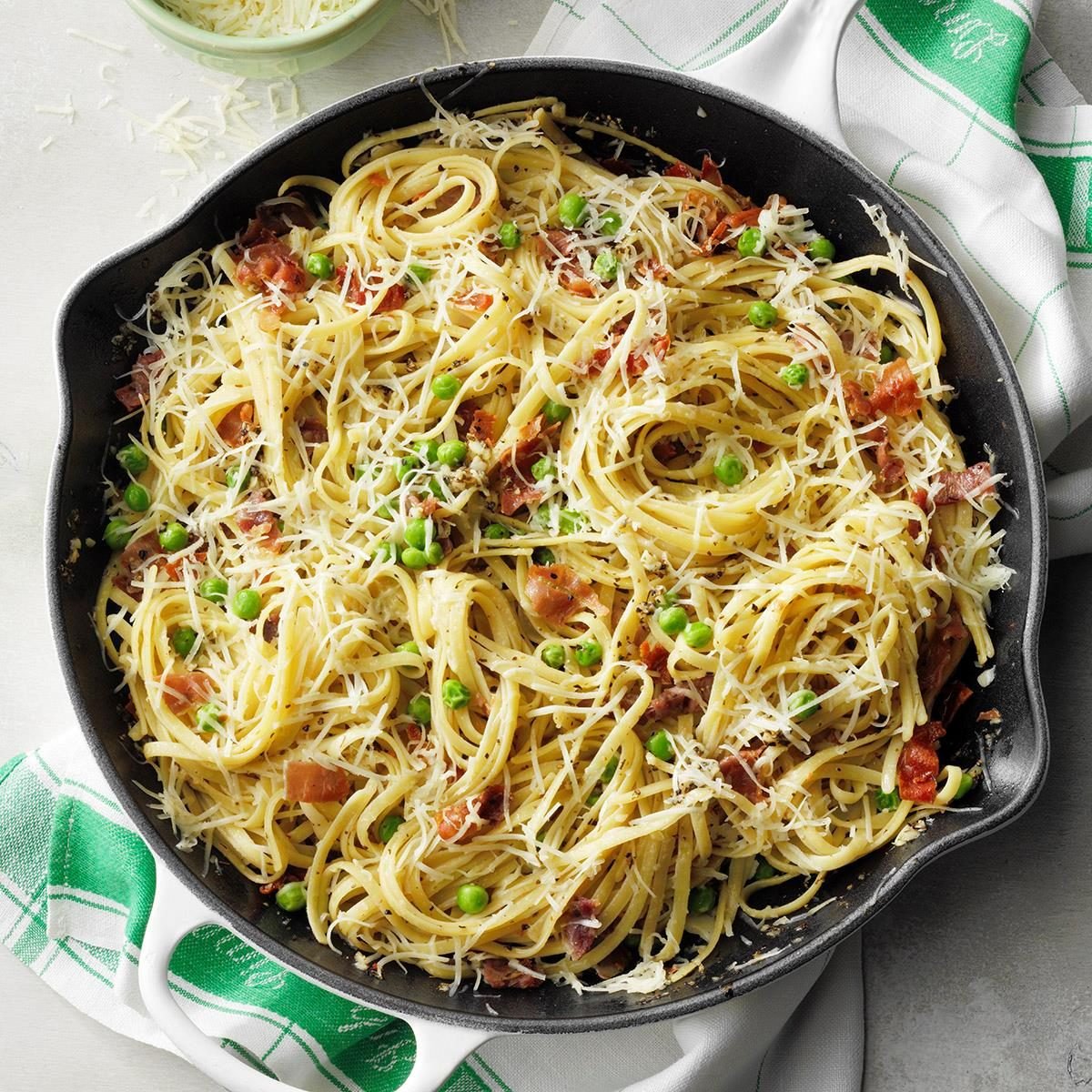 Prosciutto Pasta Toss