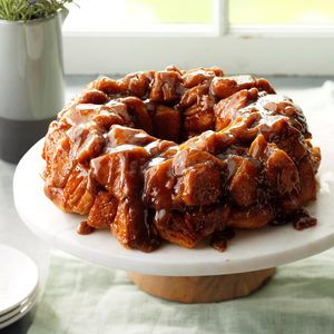 Pull-Apart Caramel Coffee Cake