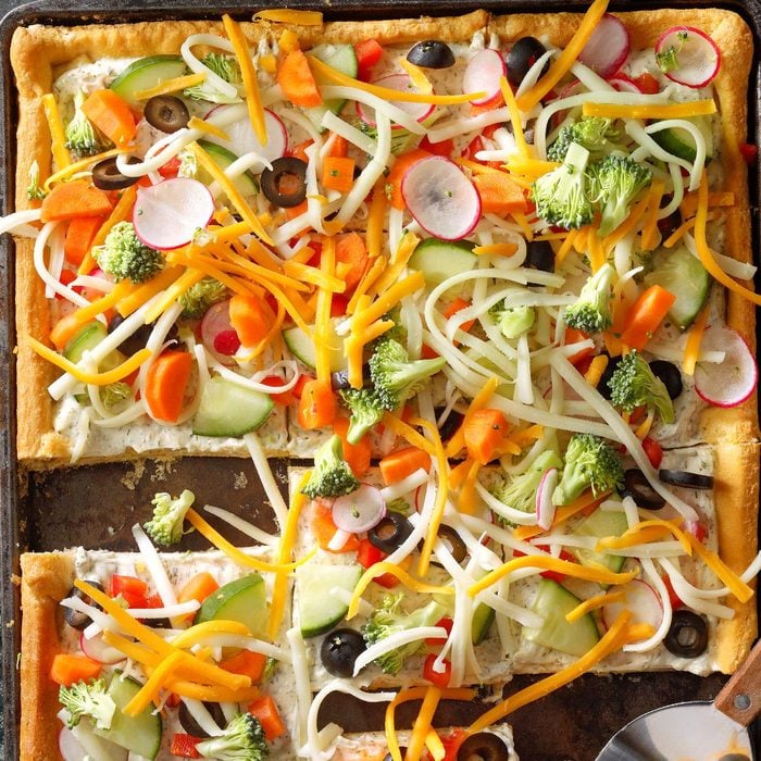 Quick Cold Vegetable Pizza