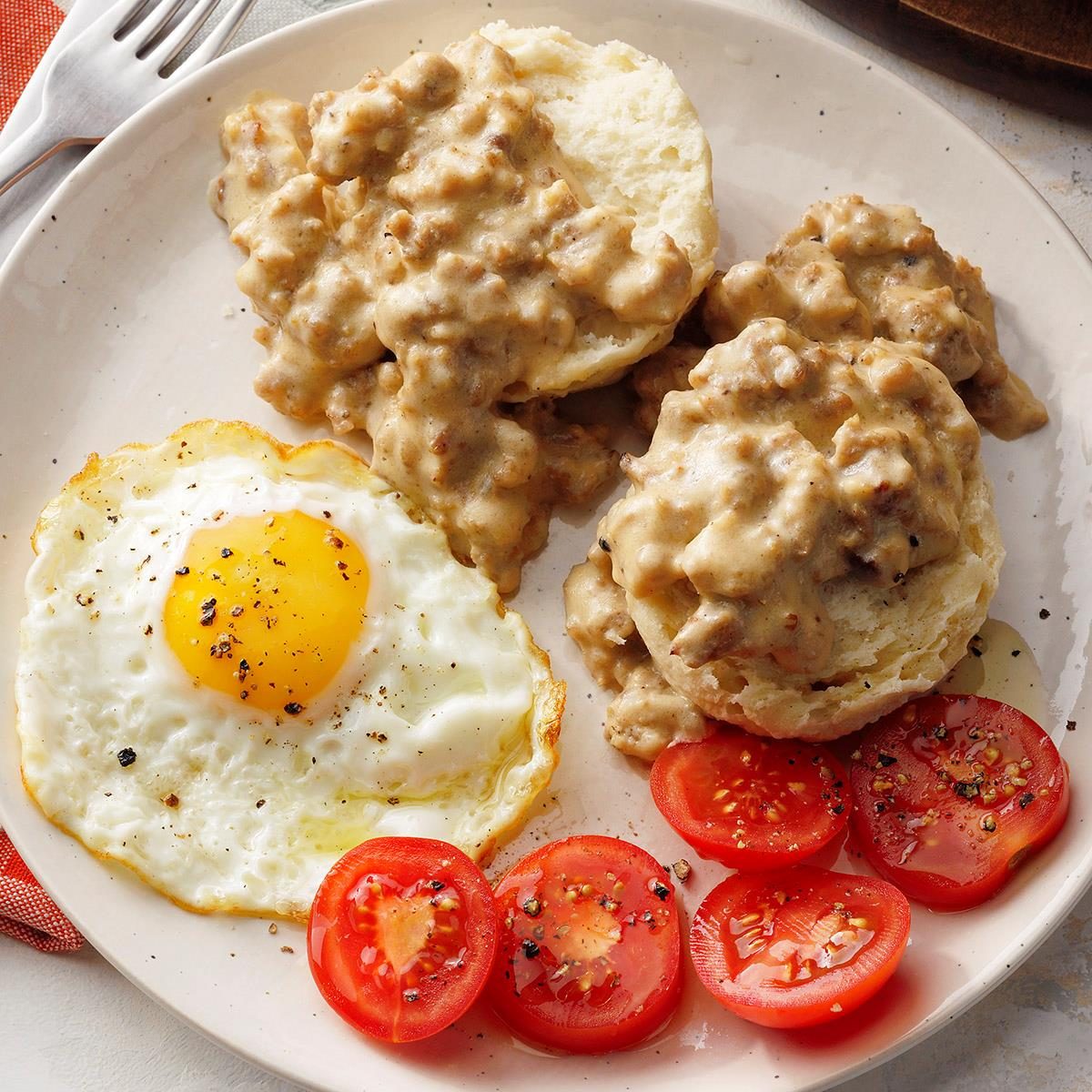 Quick Easy Sausage Gravy Exps Dobz21 75594 E08 10 1b