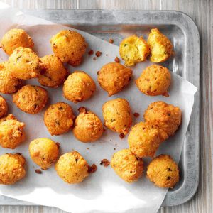 Quick Jalapeno Hush Puppies