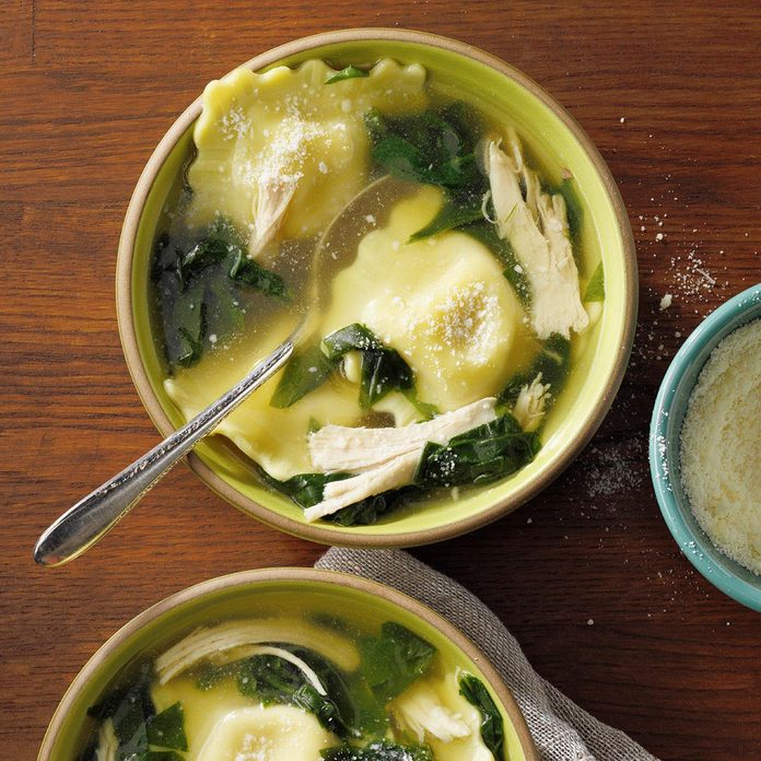 Quick Ravioli & Spinach Soup