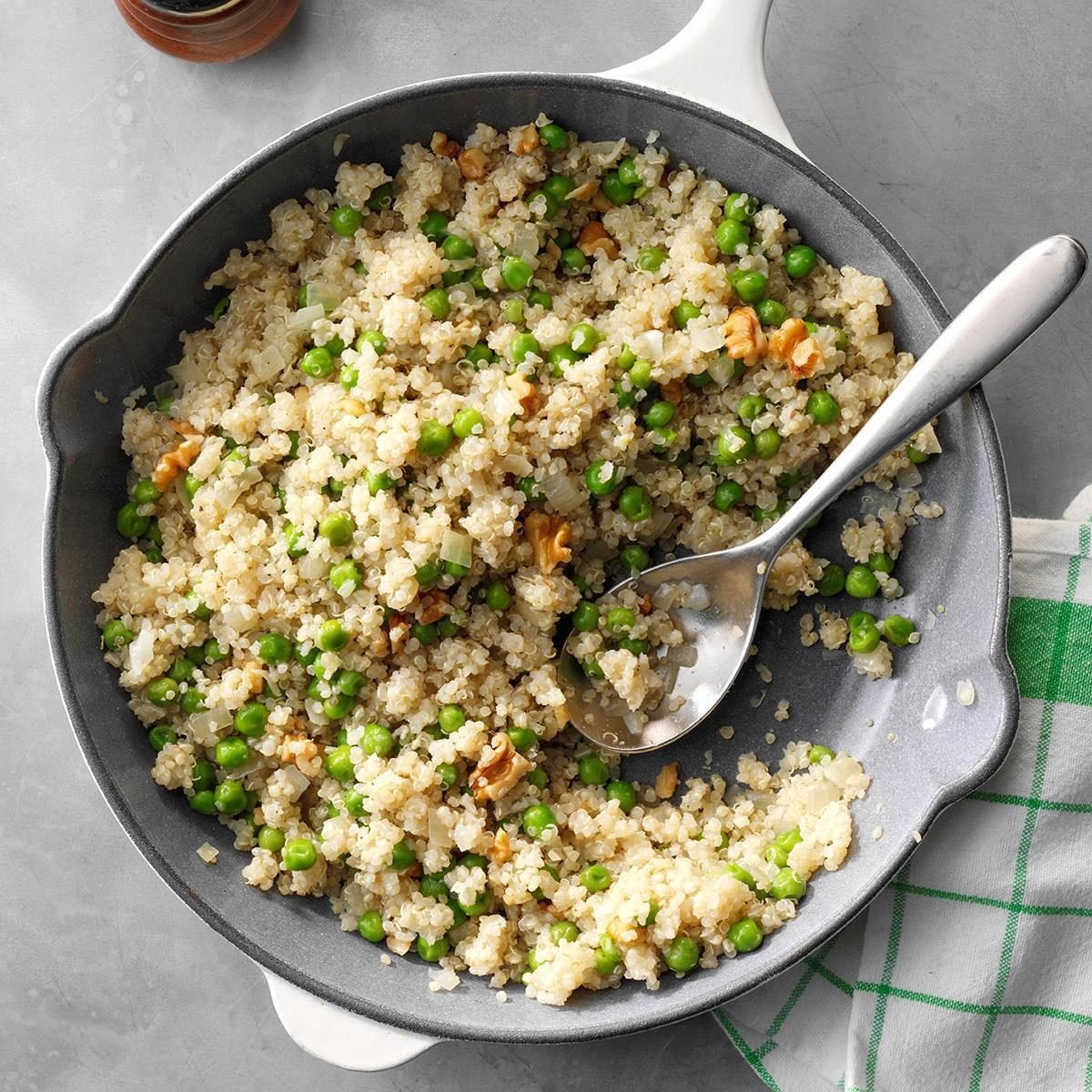 Quinoa With Peas And Onion