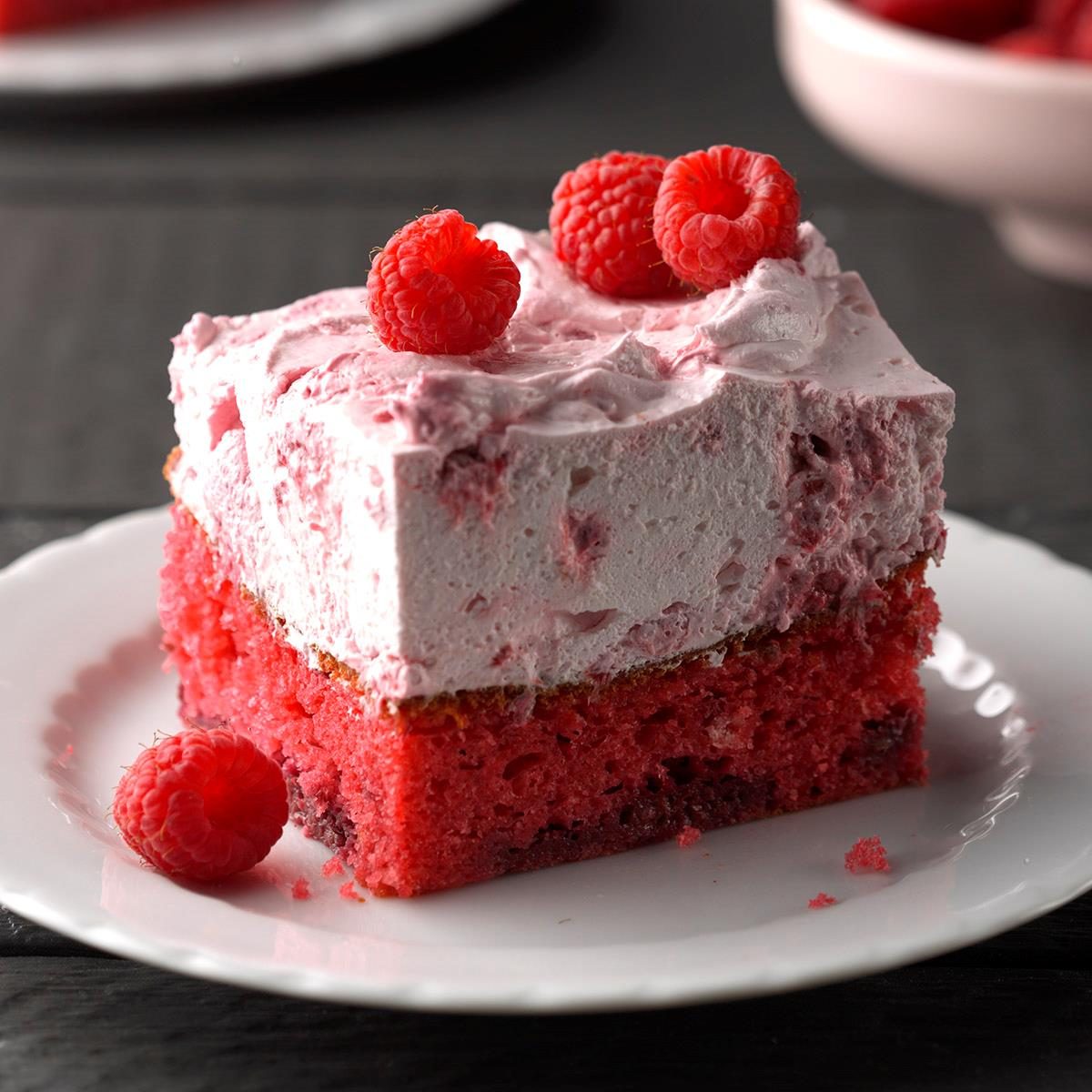 Raspberry Cake Recipe: How to Make It