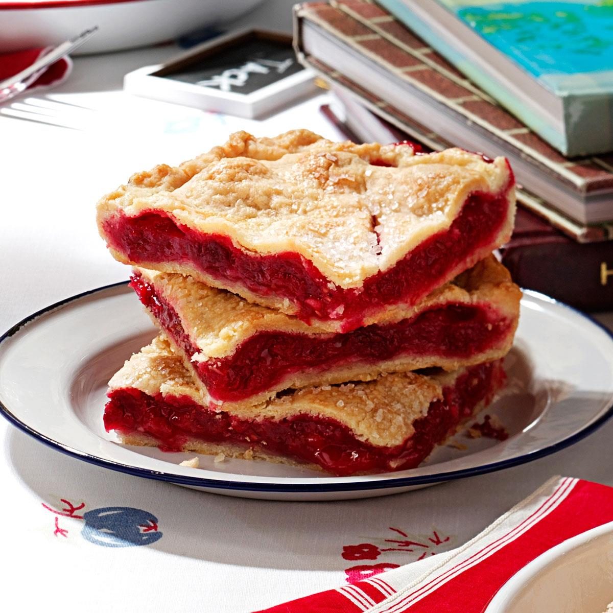 Raspberry Pie Squares Recipe: How to Make It