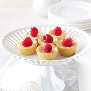 Raspberry Sugar Cream Tarts
