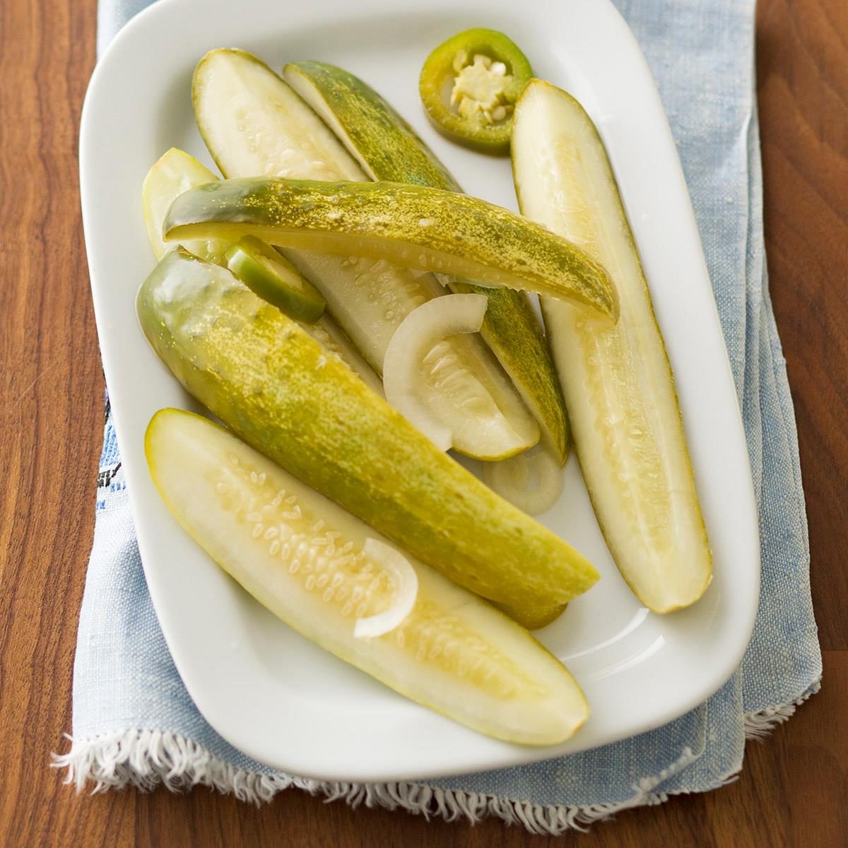 Refrigerator Jalapeno Dill Pickles