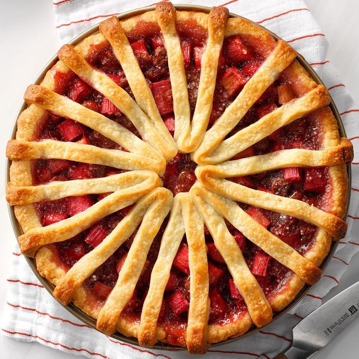 Rhubarb Cherry Pie Exps Ppp18 2570 D05 08 1b 5
