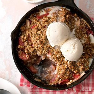 Rhubarb Crisp Exps Cimz19 4530 C01 09 6b 3