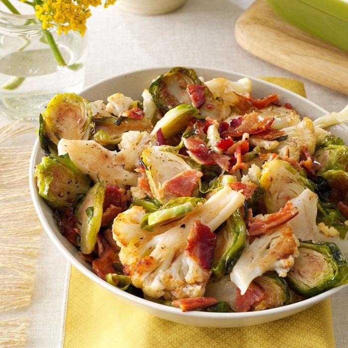 Roasted Cauliflower Brussels Sprouts With Bacon Exps89821 Sd132779c06 11 4bc Rms 7